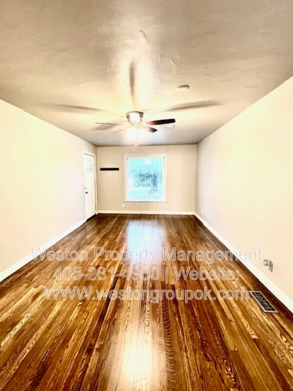 Building Photo - 2725 NW 64th St