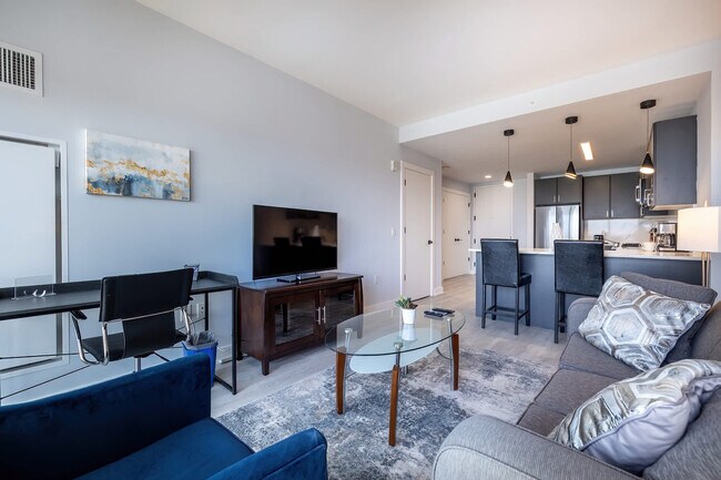 Foto del edificio - 333 Huguenot St