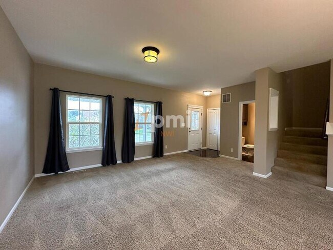 Building Photo - 2707 Westwind Dr