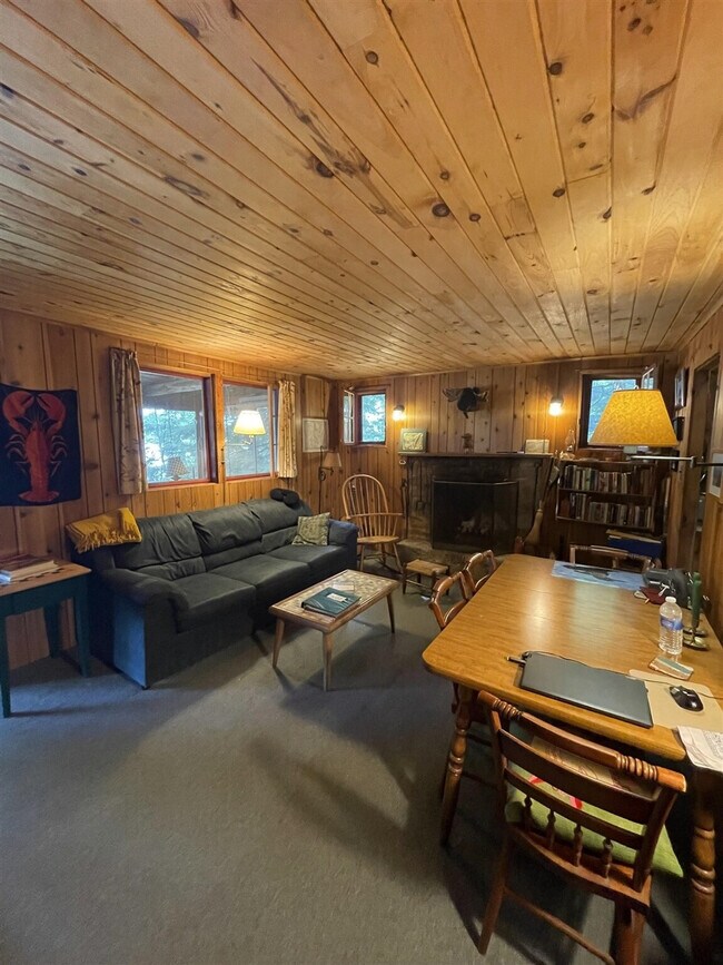 Building Photo - 4 Anderson Rd