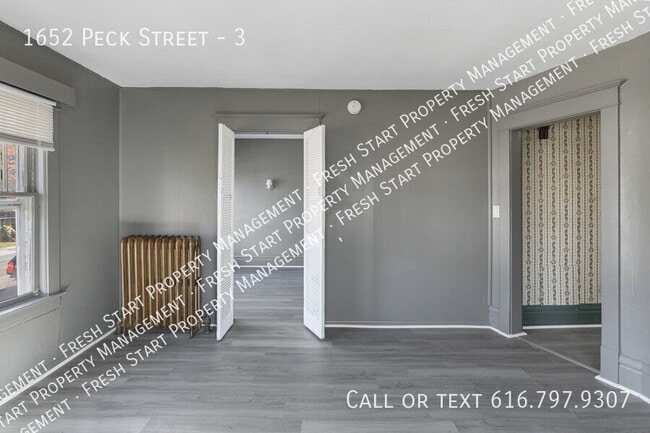 Building Photo - 1652 Peck St