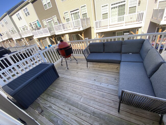Main Level Balcony - 6002 Camerons Ferry Dr