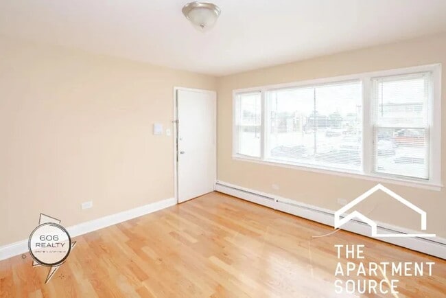 Photo - 3443 S Central Ave (Cicero, IL) Apartment