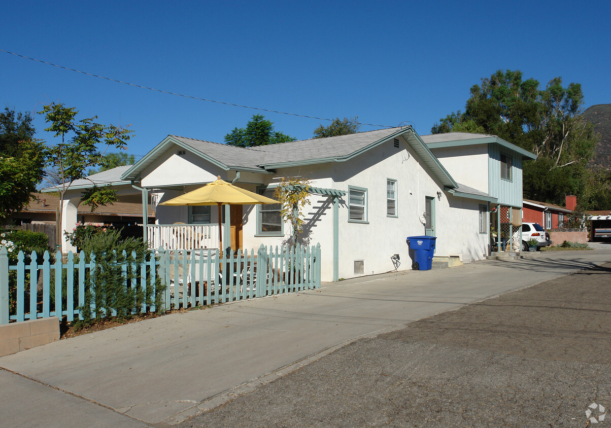 Ojai California Apartments