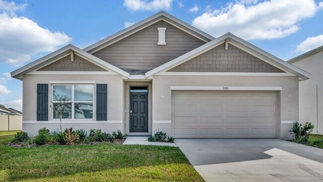 Building Photo - Welcome Home: Brand-New 4BD/2BA Oasis in D...