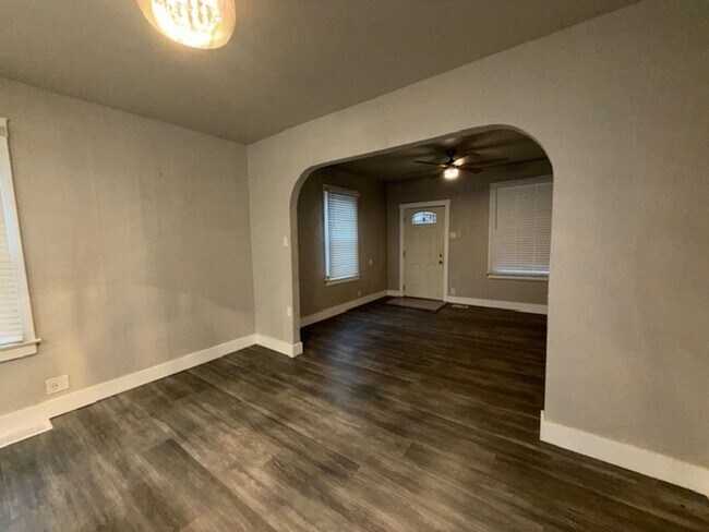 Foto del edificio - Lovely 2 Bedroom / 1 Bath for Rent - Section 8 Welcome