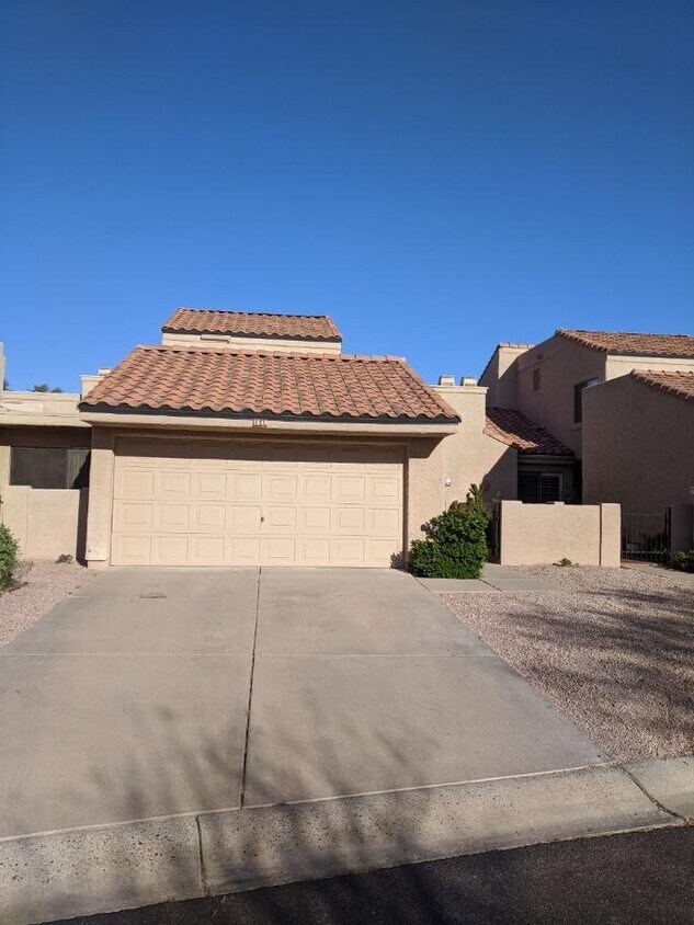 1649 N Sierra Vista Dr, Tempe, AZ 85281 Townhome Rentals in Tempe AZ
