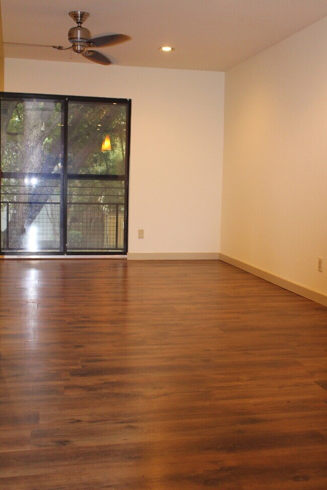 Foto del edificio - 209-E Eden at Avondale