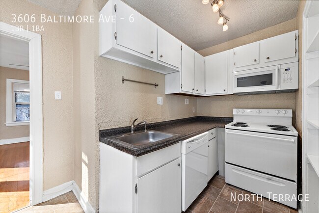 Foto del edificio - 3606 Baltimore Ave