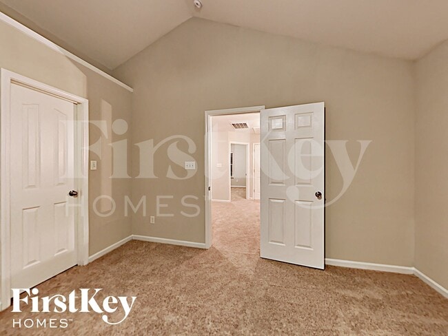 Building Photo - 2434 Cairns Mill Court