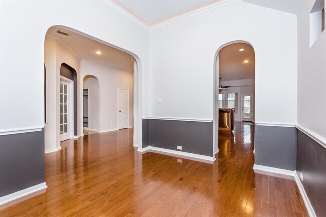 Foto del edificio - 3723 Tidalwood Dr