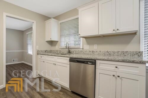 Building Photo - 1101 S Indian Creek Dr