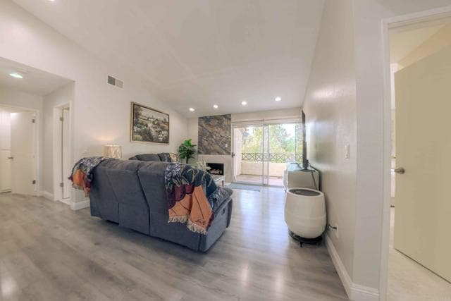 Building Photo - 767 Brookstone Rd