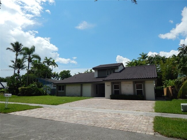 Building Photo - 11530 SW 92nd St