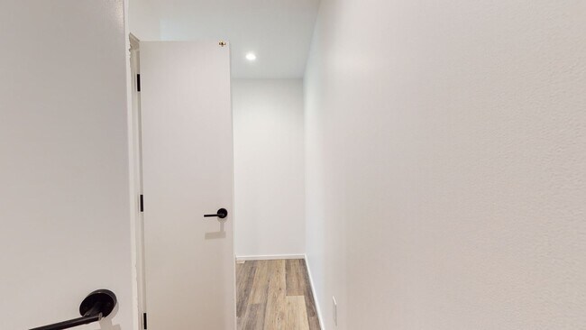 Foto del edificio - 363 Harrison Ave