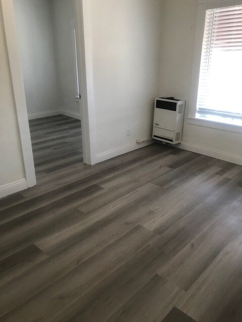 Foto del edificio - 617 E 9th St