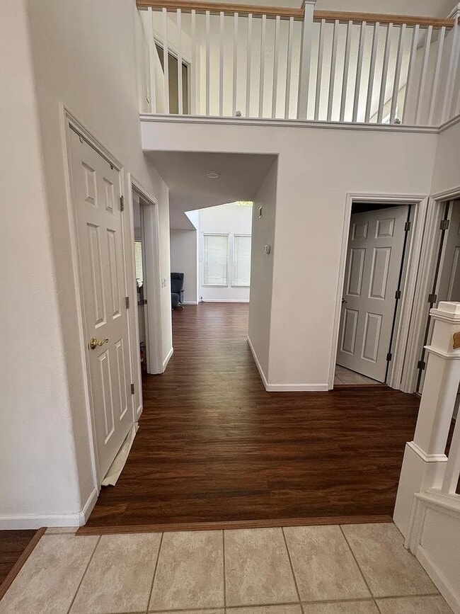 Building Photo - Hillsboro Living at Its Best 3bed/ 2.5 Bat...