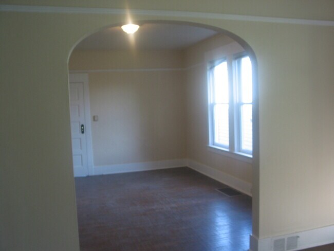 Foto del edificio - 528 N 76th St