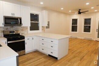 Building Photo - 116 Van Riper Ave