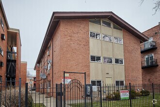Building Photo - 1626 W Estes Ave