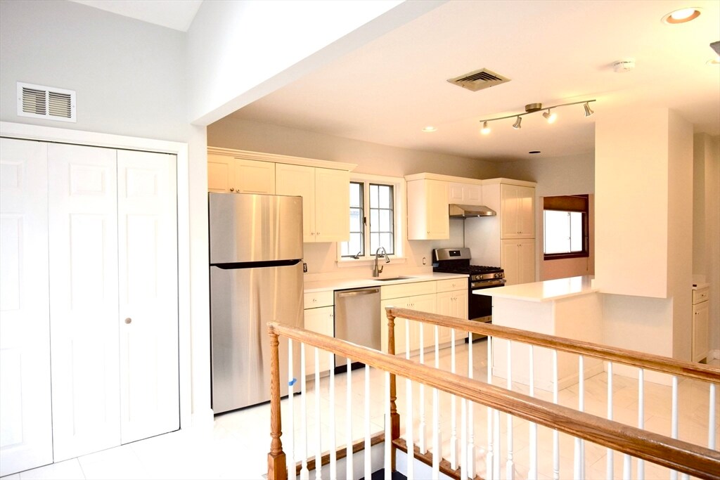 Foto principal - 144-146 Cleveland Ave