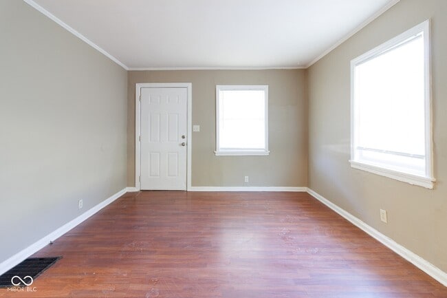 Foto del edificio - 3421 N Olney St