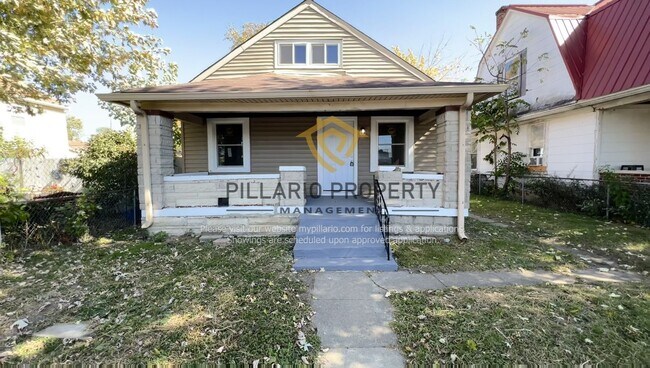 Building Photo - Newly Renovated, 3 Bedroom, 1 Bathroom Hom...