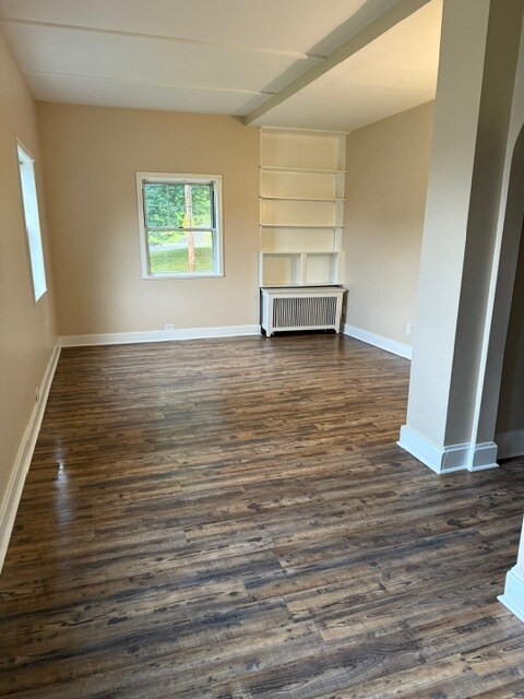 Living Room - 433 Herschel St