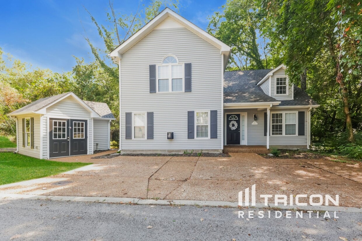 Primary Photo - 133 Walton Village Dr