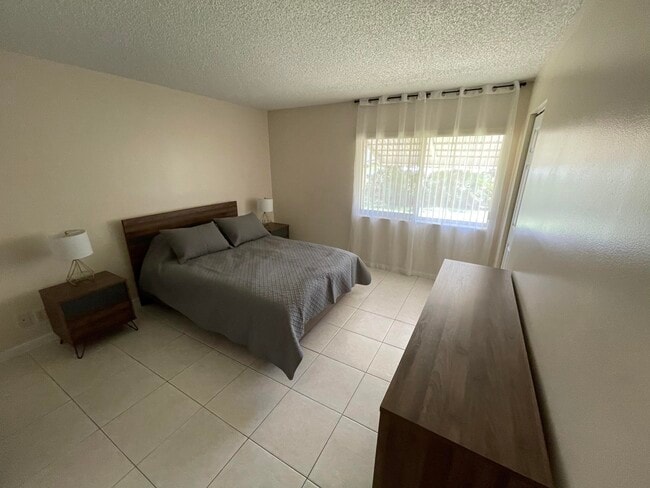 Building Photo - 4988 Sable Pine Cir