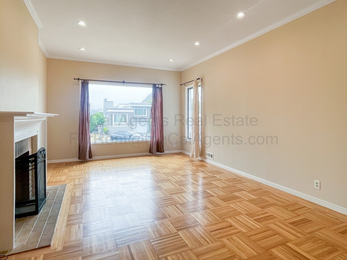 Photo - 114 Wilshire Ave (Daly City, CA)