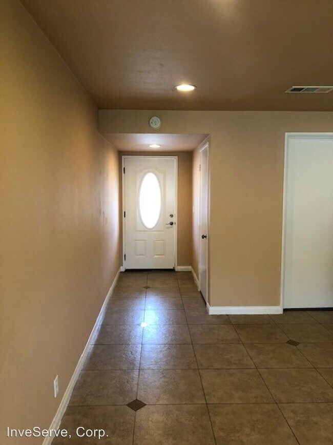 Building Photo - 3 br, 2 bath House - 1543 S. GRANDRIDGE AVE.