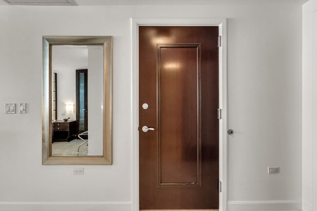 Foto del edificio - 4343 Collins Ave