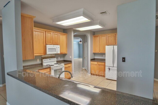 Building Photo - 2707 Turquoise Way