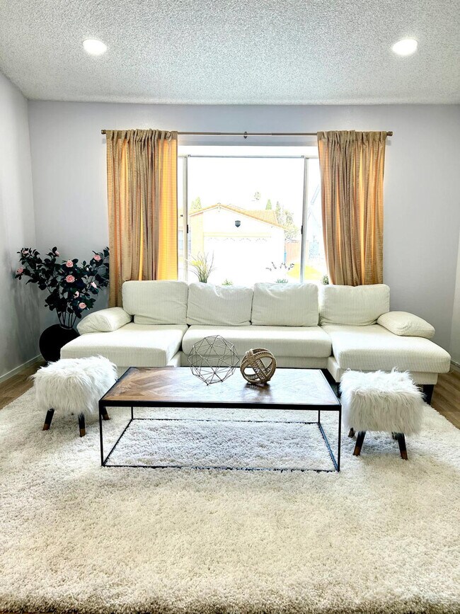 Foto del edificio - 2500 Kirkwood Dr