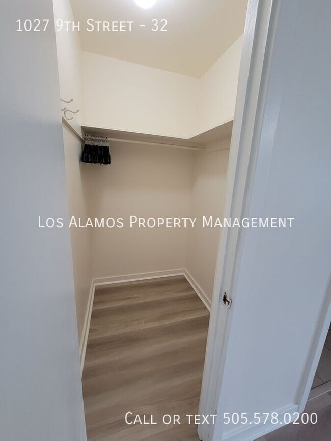 Foto del edificio - 1027 9th St