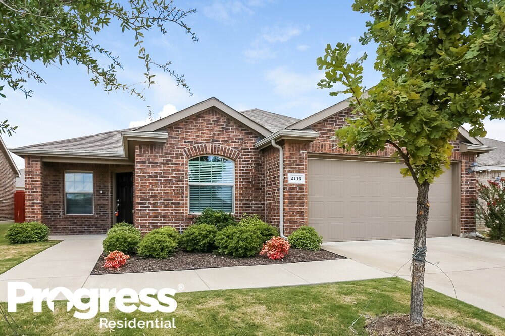 Primary Photo - 2116 Meadow View Dr