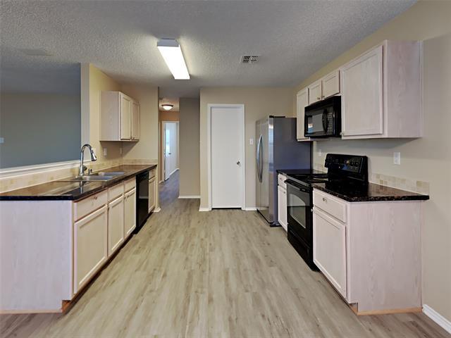 Foto del edificio - 1529 Windward Ln
