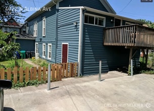 Building Photo - 4022 N Albina Ave