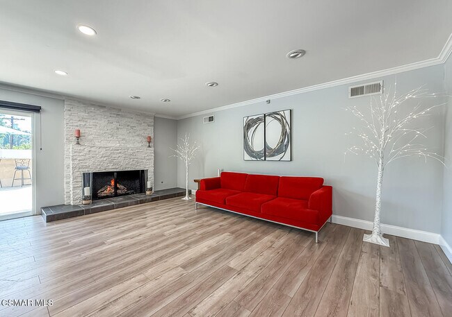 Foto del edificio - 23225 Cass Ave