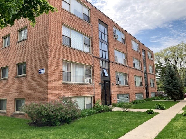 Foto principal - 2241 W Farwell Ave