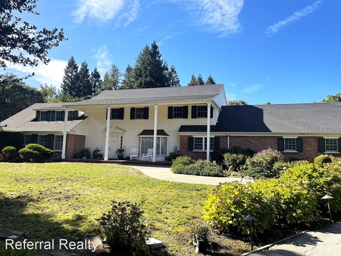 6 br, 5.5 bath House 2 Faxon Rd. House Rental in Atherton, CA
