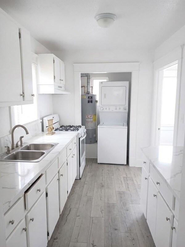 Foto del edificio - 421 N Virginia Ct