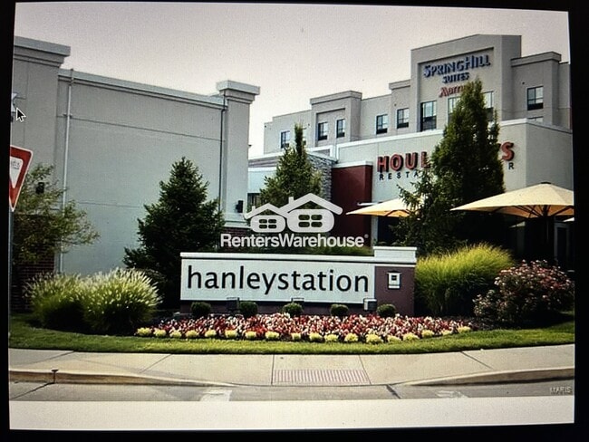 Building Photo - 1241 Strassner Dr