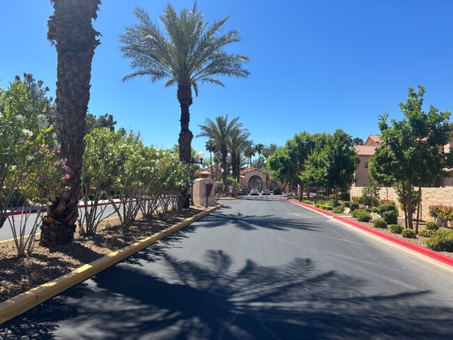Foto del edificio - 2925 Wigwam Pkwy