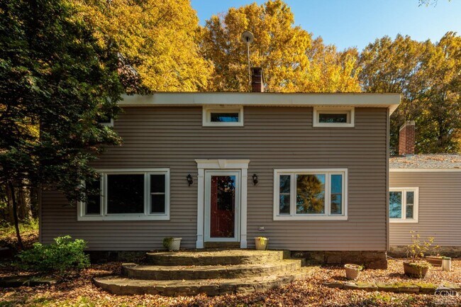 Foto del edificio - 98 Goetz Rd