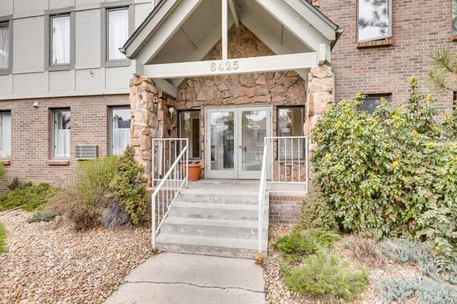 Foto del edificio - 6425 S Dayton St, Apt 107