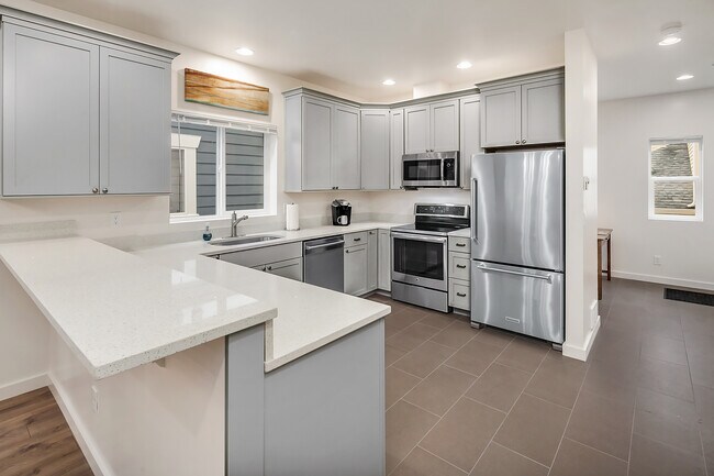 Foto del edificio - 5424 Delridge Way SW