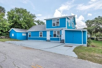 Building Photo - 312 Frances Terrace