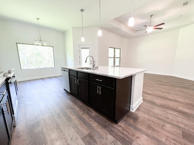 Building Photo - 2315 Bergren Rd